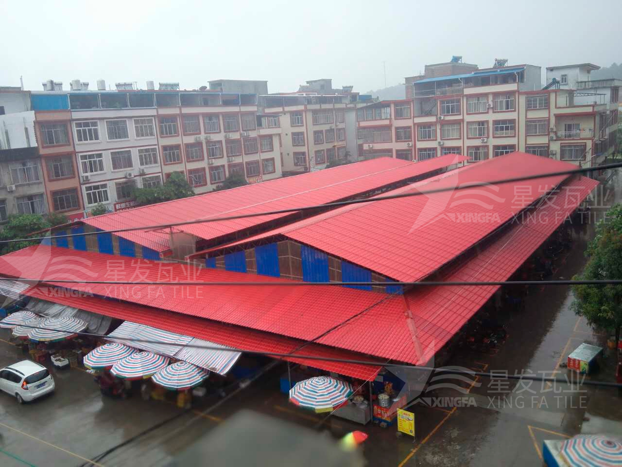 合成樹脂瓦防火性能強(qiáng)不強(qiáng)？遇到高溫，會(huì)不會(huì)著火？