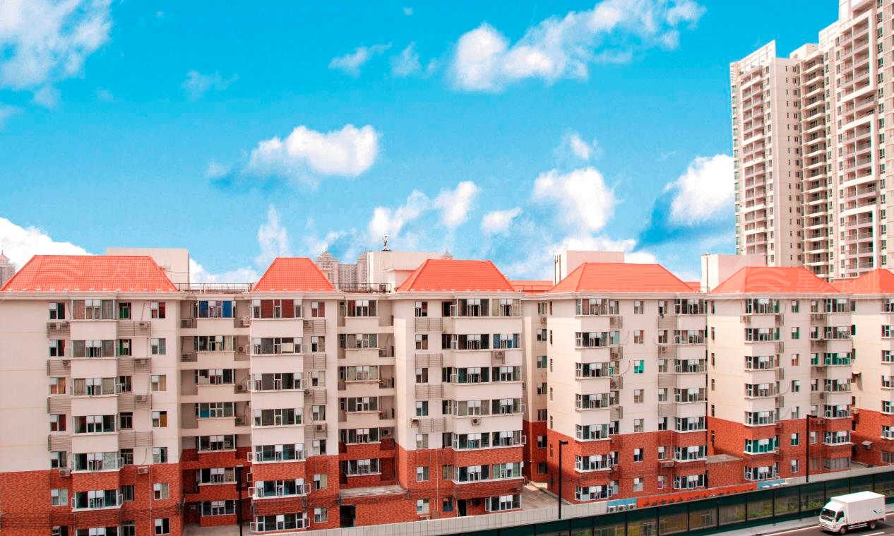 ASA合成樹(shù)脂瓦推動(dòng)屋面瓦行業(yè)進(jìn)入綠色環(huán)保、低碳節(jié)能的新里程！