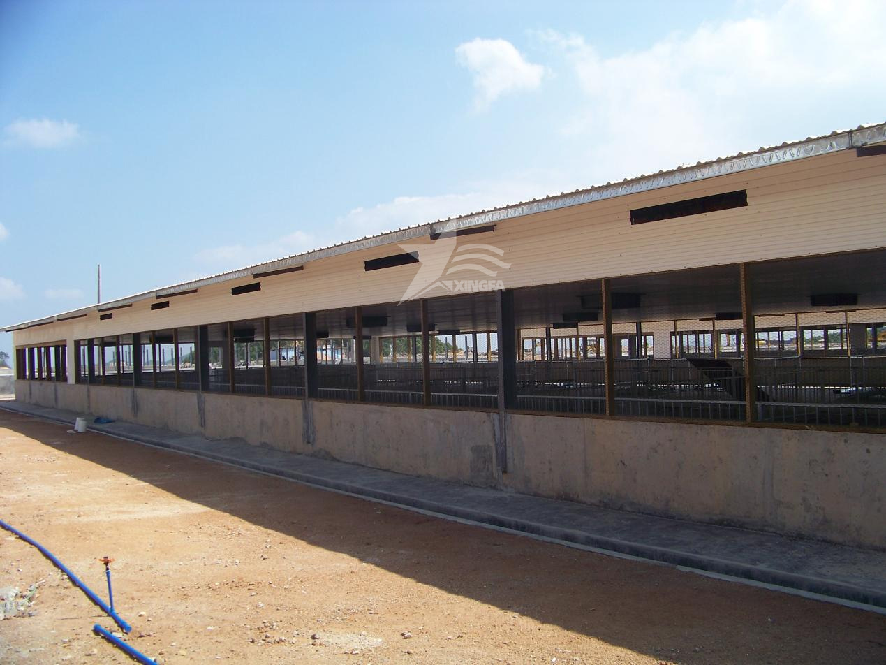 樹脂瓦：養(yǎng)殖場的避暑勝地，為小動物們打造舒適棲息地