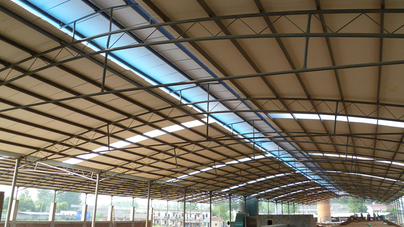 遇上雷陣雨時，屋面上的絕緣樹脂瓦是否安全？是否導(dǎo)電？