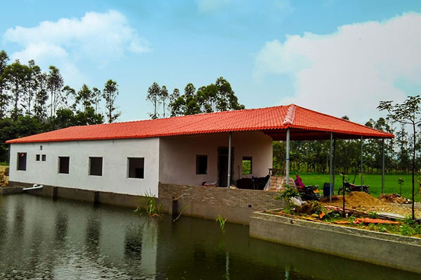 樹脂瓦抗風(fēng)性能強(qiáng)，安心屋頂保家園